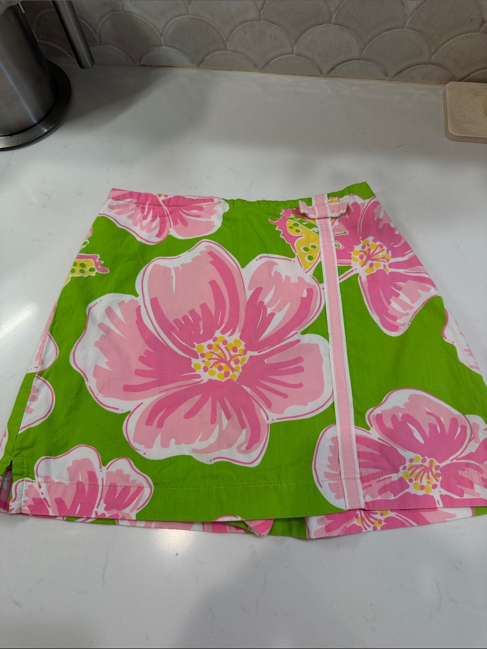 Lilly Pulitzer girls 8 Green & Pink Floral A-Line Skort all cotton